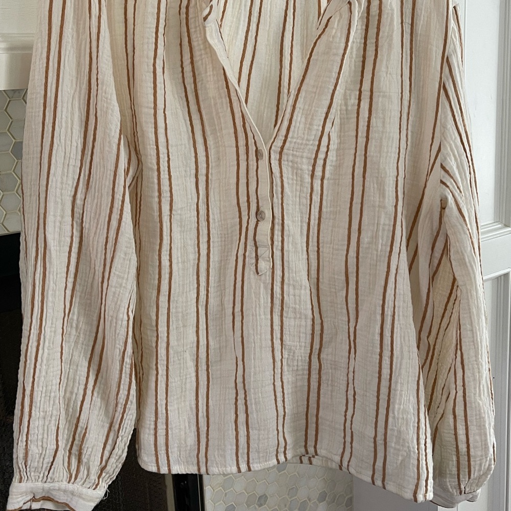 Cream and camel cotton blouse